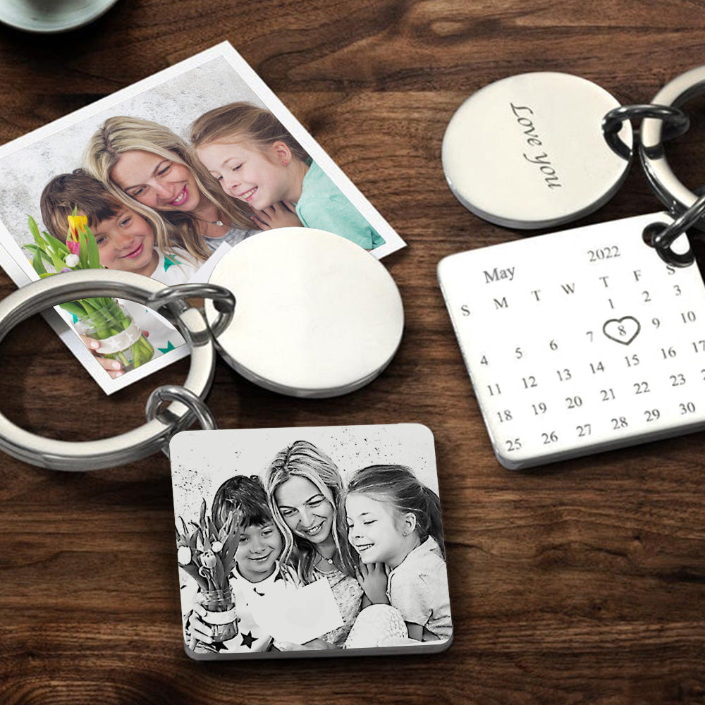 Best Gift Custom Photo Engraved Calendar Keychain Gift for Mum